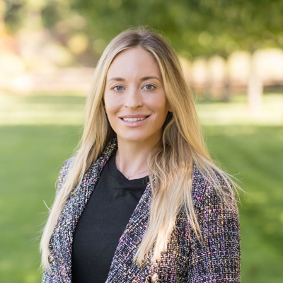 Lesley Kopsick headshot